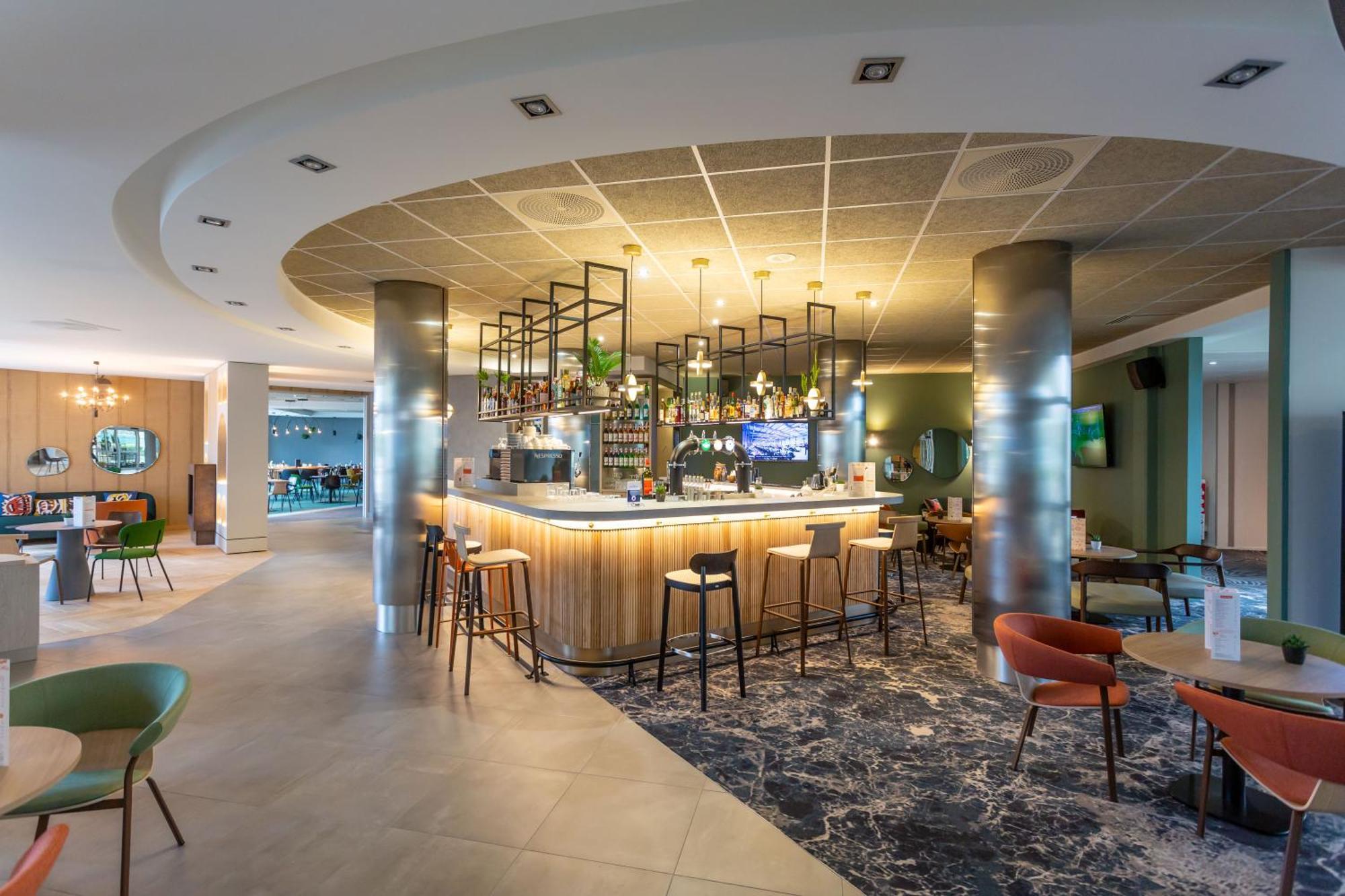 Novotel Bourges Eksteriør bilde
