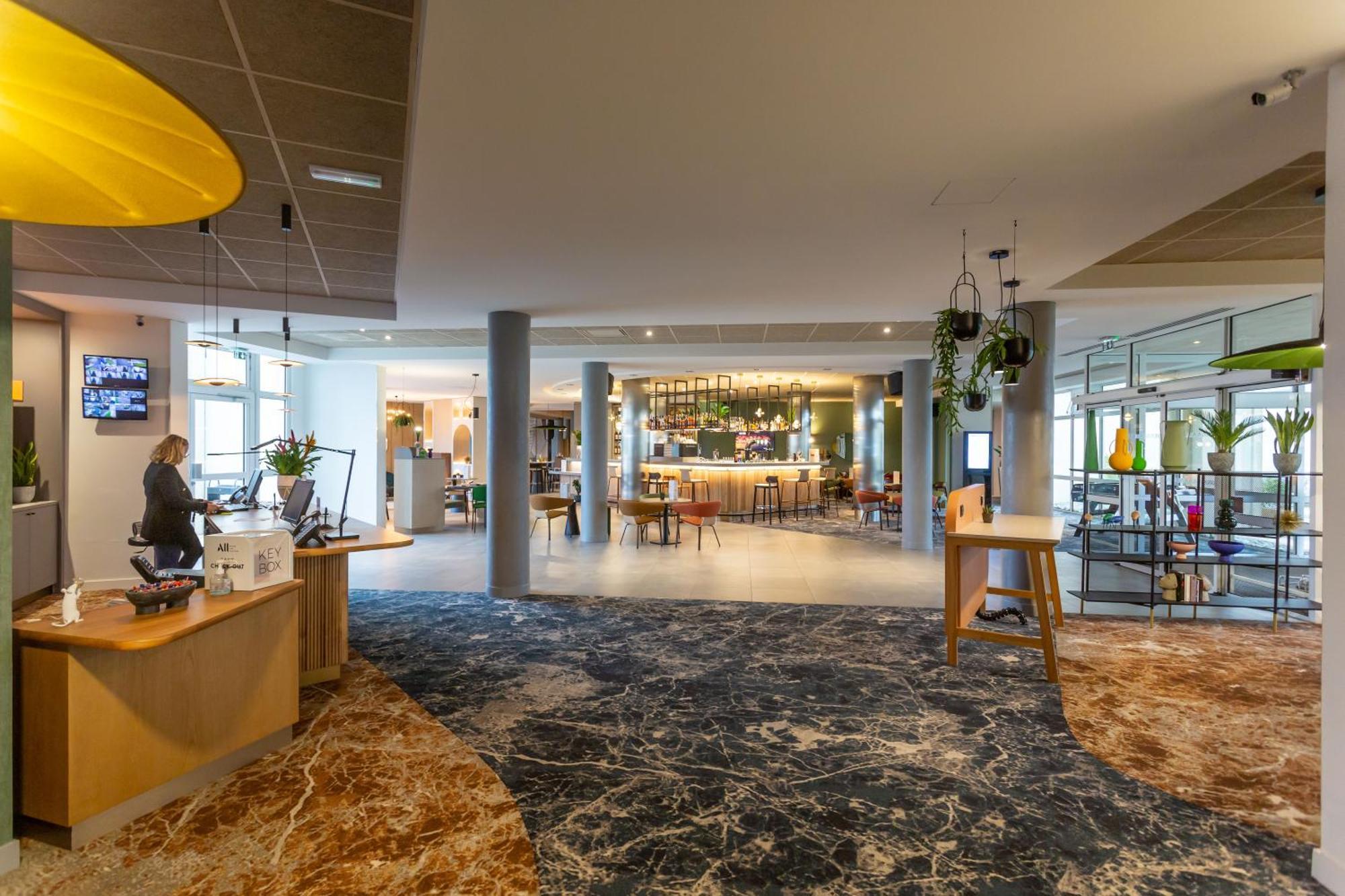 Novotel Bourges Eksteriør bilde